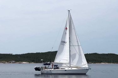 38' Catalina 2006 Yacht For Sale
